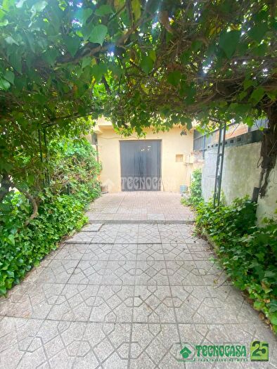 Casas en venta y pisos alquiler - 2