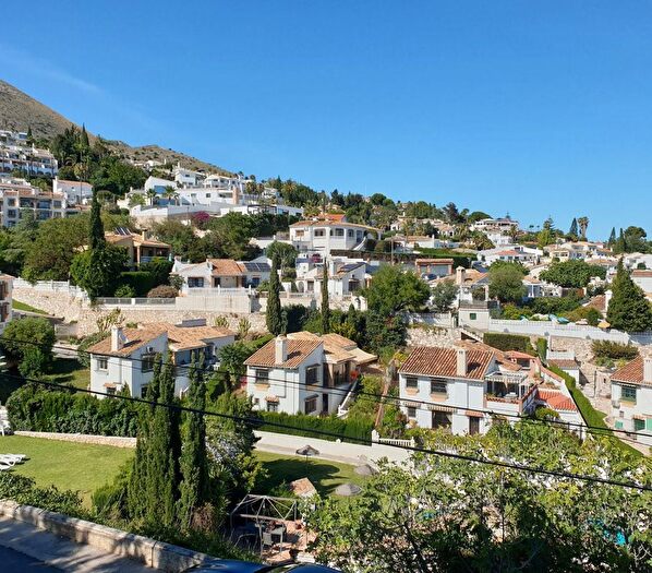 Piso en venta en Solymar, Benalmádena de 4 habitaciones