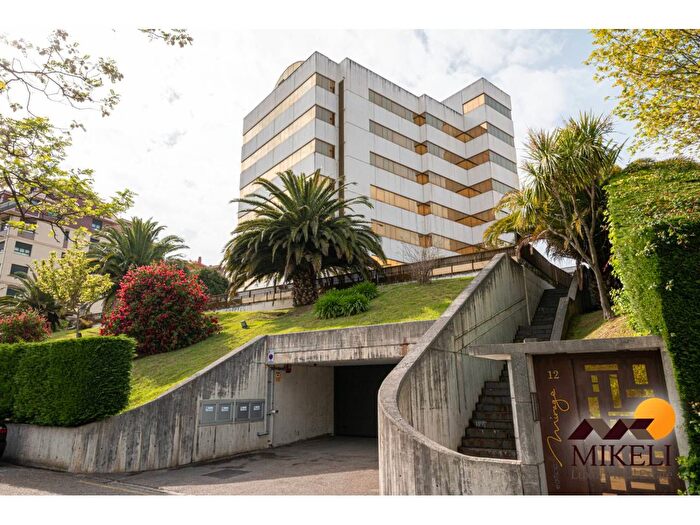 Piso en alquiler en Monte, Santander de 3 habitaciones