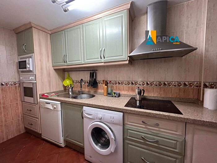 Casas en venta y pisos alquiler - 2