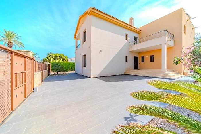 Casas en venta y pisos alquiler - 3