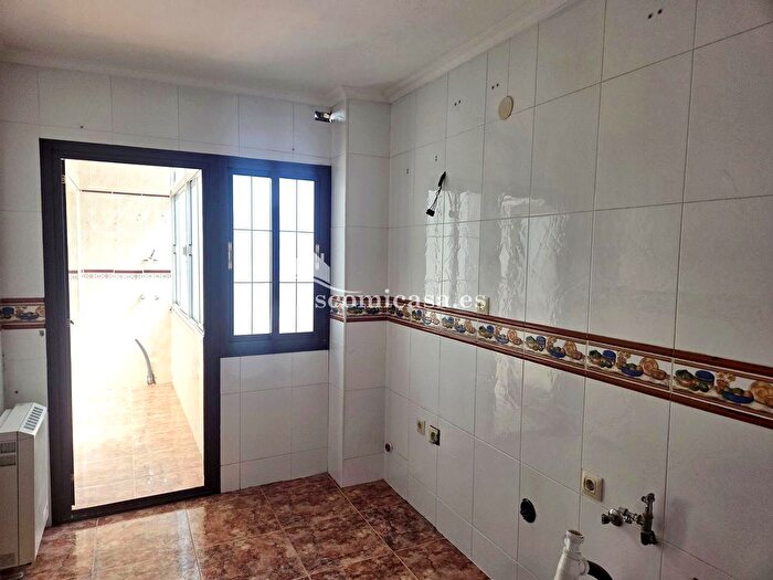 Casas en venta y pisos alquiler - 2