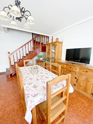 Casas en venta y pisos alquiler - 1