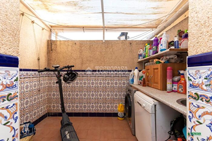 Casas en venta y pisos alquiler - 2