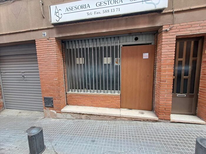 Piso en venta en Ca nOriol, Rubí de 4 habitaciones