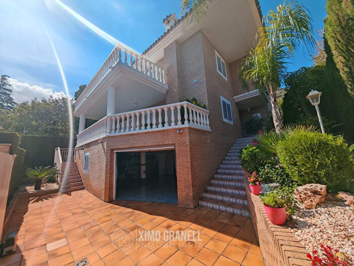 Casa en venta en La Vall dUixó, Castellón de 5 habitaciones