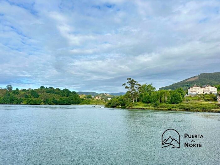 Casa en venta en Voto, Cantabria de 3 habitaciones
