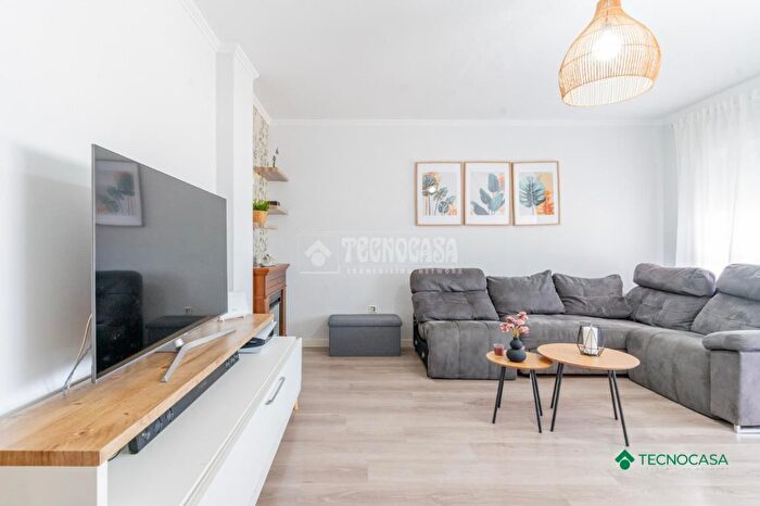 Casas en venta y pisos alquiler - 3