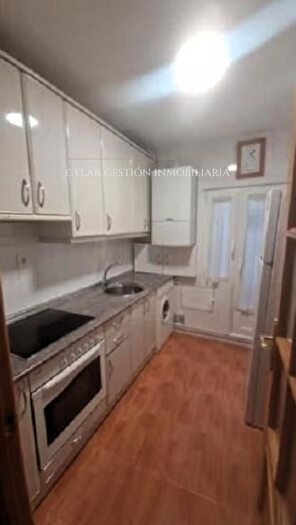 Casas en venta y pisos alquiler - 2