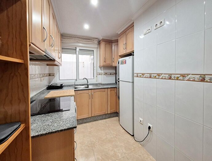 Casas en venta y pisos alquiler - 2