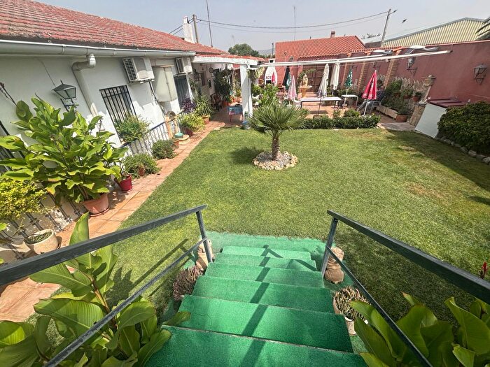 Casas en venta y pisos alquiler - 2