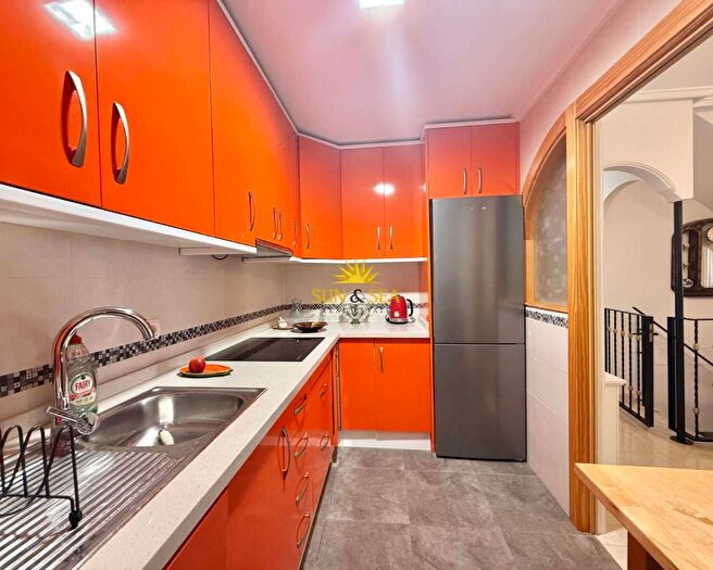 Casas en venta y pisos alquiler - 2