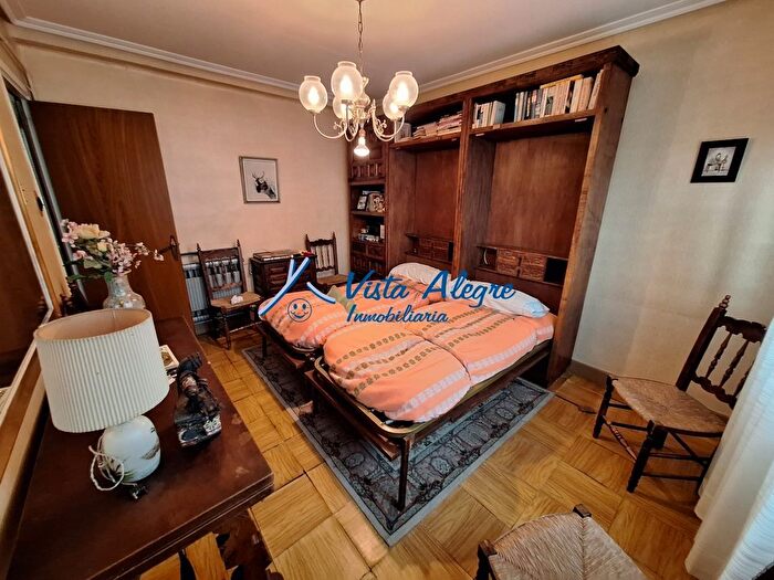 Casas en venta y pisos alquiler - 2