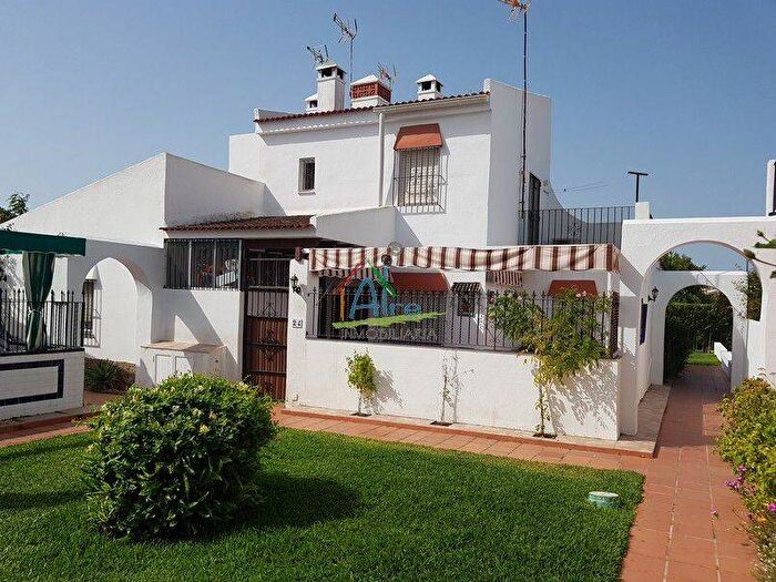 Casa en alquiler en Andalucía, Huelva de 3 habitaciones