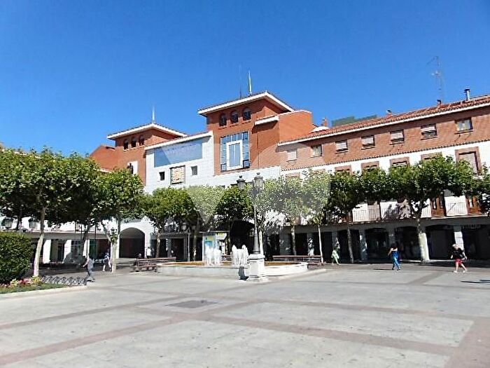 Casas en venta y pisos alquiler - 2