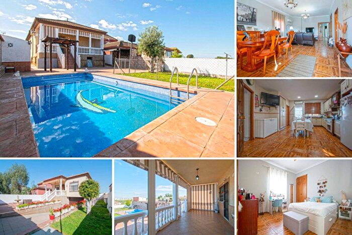 Casa en venta en Andalucía, Sevilla de 3 habitaciones