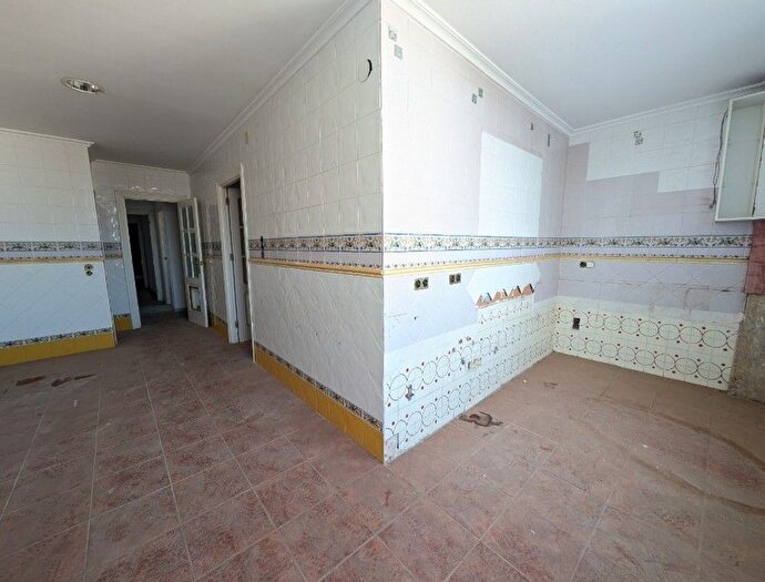 Casas en venta y pisos alquiler - 2