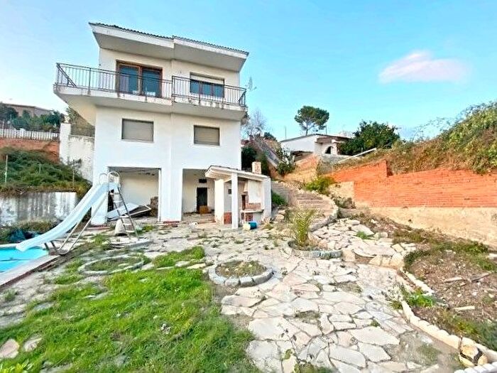 Casa en venta en Vallbona dAnoia, Barcelona de 4 habitaciones