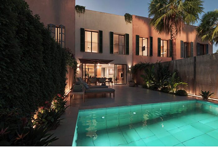 Casas en venta y pisos alquiler - 1
