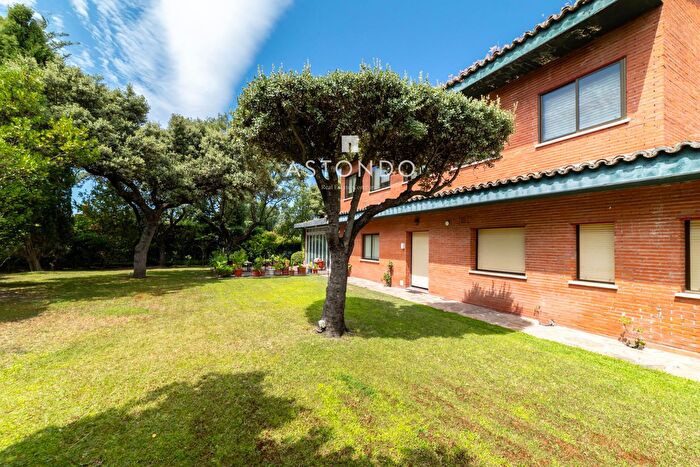 Casas en venta y pisos alquiler - 1