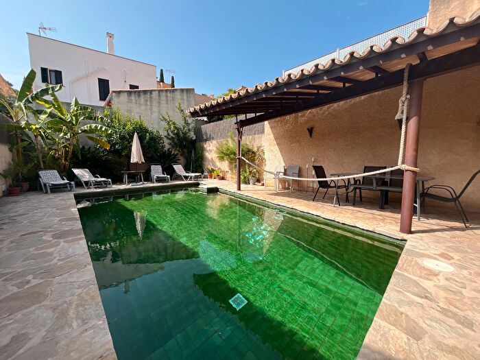 Casas en venta y pisos alquiler - 1