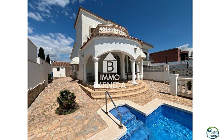 Casas en venta y pisos alquiler - 1