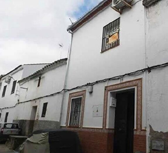 Casa en venta en La Puebla de los Infantes, Sevilla de 3 habitaciones