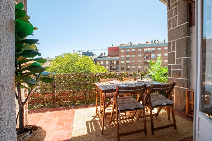 Casas en venta y pisos alquiler - 1