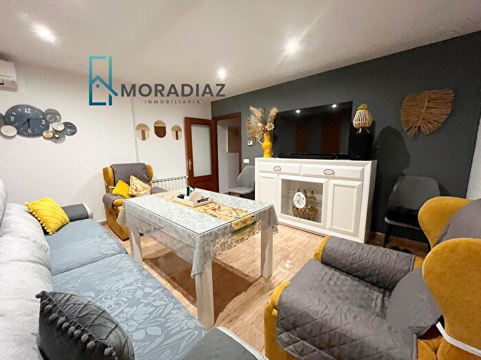 Casas en venta y pisos alquiler - 1