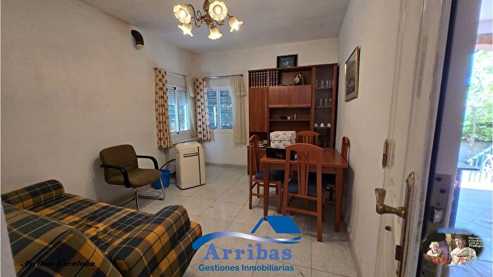 Casas en venta y pisos alquiler - 2