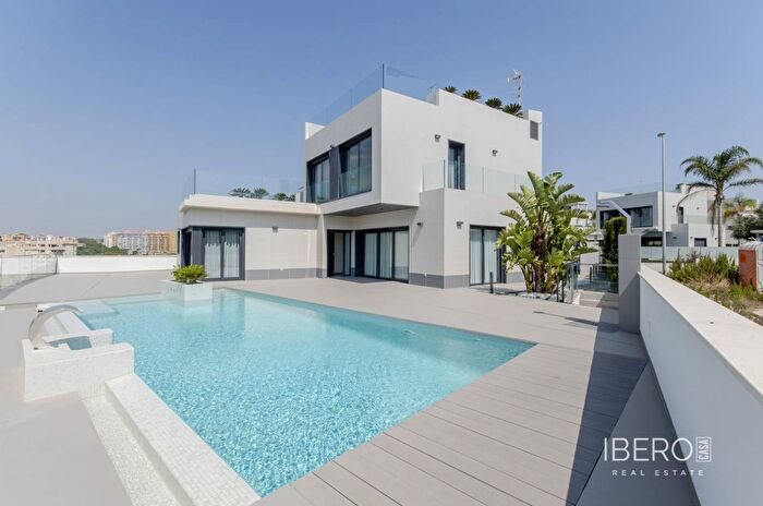 Casas en venta y pisos alquiler - 1