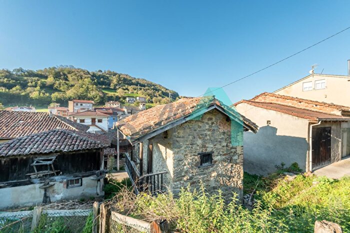 Casas en venta y pisos alquiler - 2