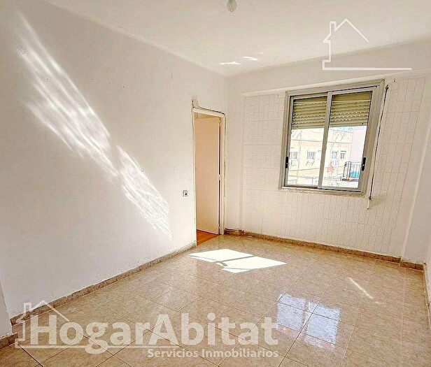 Casas en venta y pisos alquiler - 2
