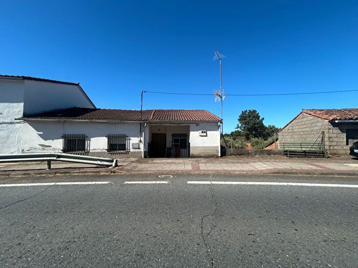 Casas en venta y pisos alquiler - 1