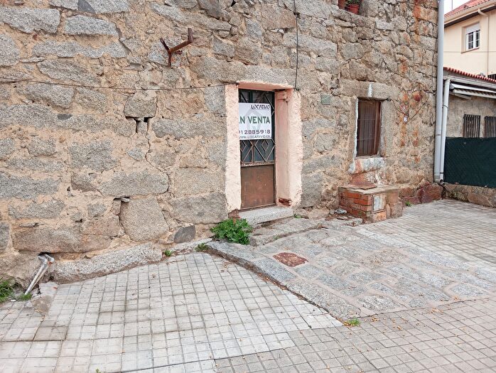 Casas en venta y pisos alquiler - 1