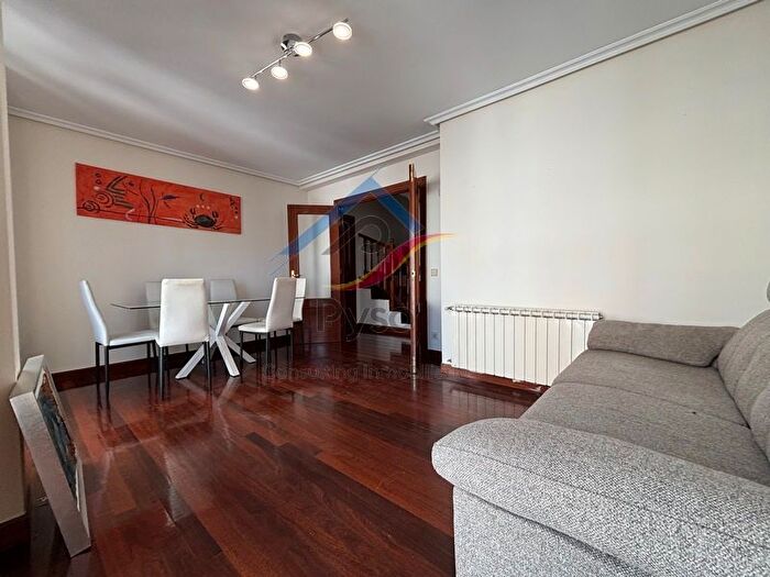 Casas en venta y pisos alquiler - 1