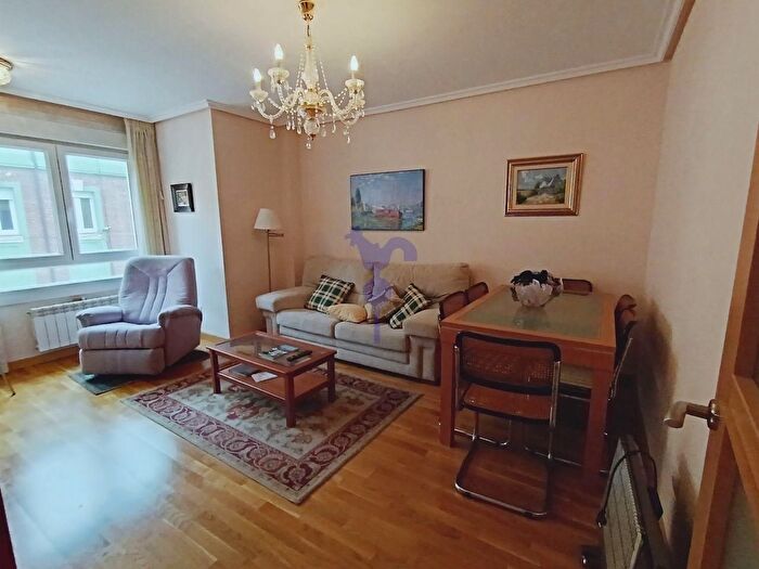 Casas en venta y pisos alquiler - 1