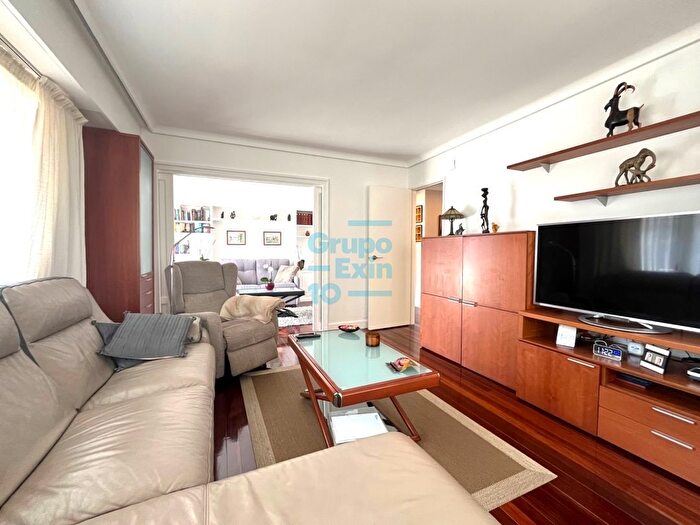 Casas en venta y pisos alquiler - 3