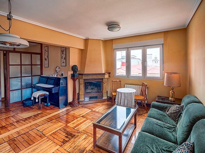 Casas en venta y pisos alquiler - 2