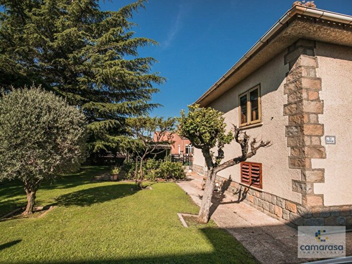 Casas en venta y pisos alquiler - 3