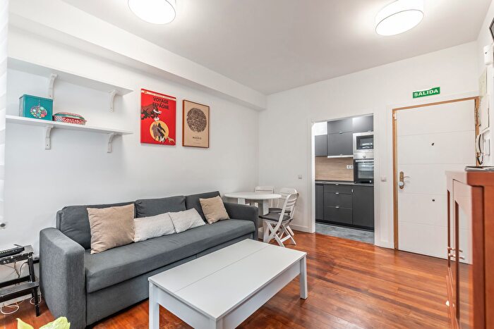 Casas en venta y pisos alquiler - 1