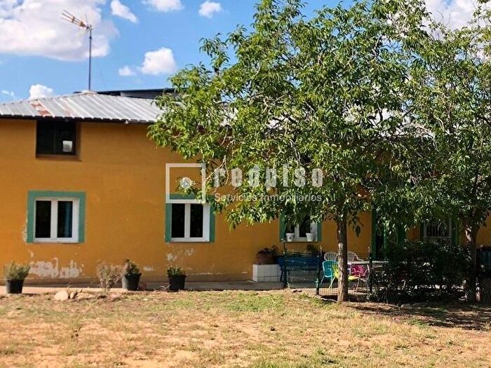 Casa en venta en Cobeña, Madrid de 5 habitaciones