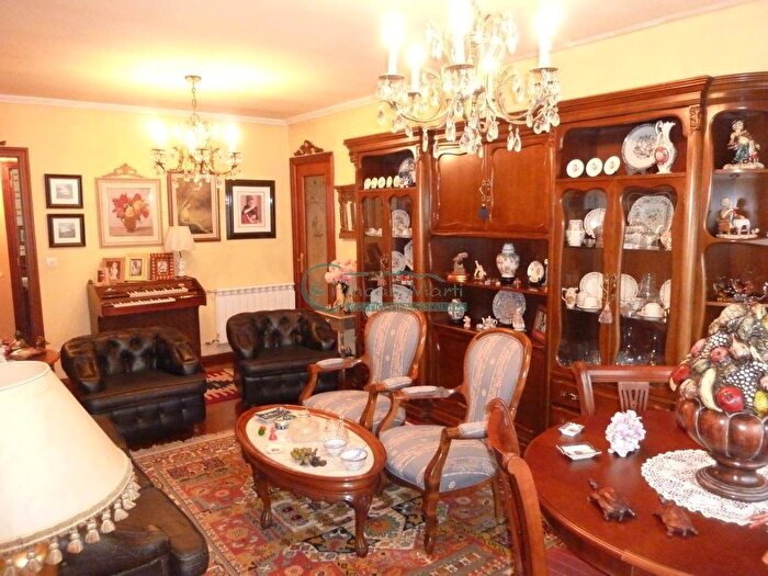 Casas en venta y pisos alquiler - 2