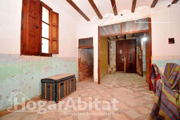 Casas en venta y pisos alquiler - 2