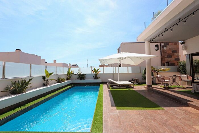 Casas en venta y pisos alquiler - 1