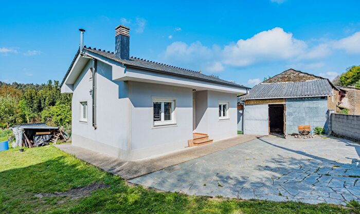 Casa en venta en Pol, Lugo de 3 habitaciones