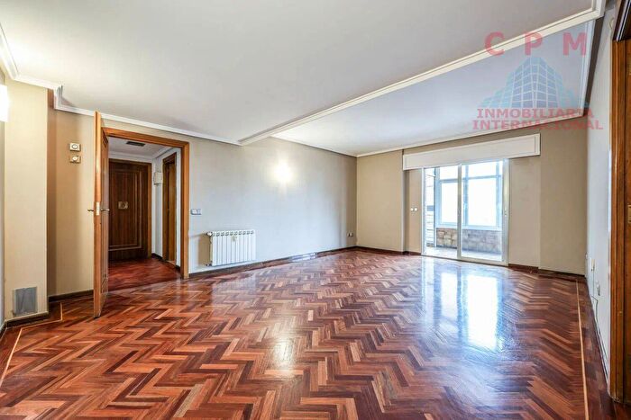 Piso en alquiler en Comunidad de Madrid, Madrid de 3 habitaciones