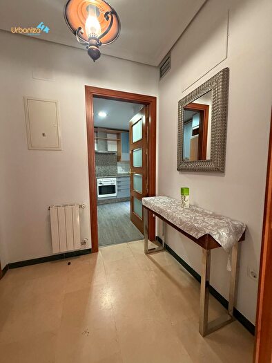 Casas en venta y pisos alquiler - 2