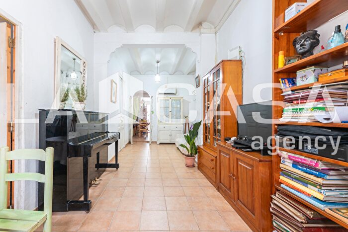 Casas en venta y pisos alquiler - 2