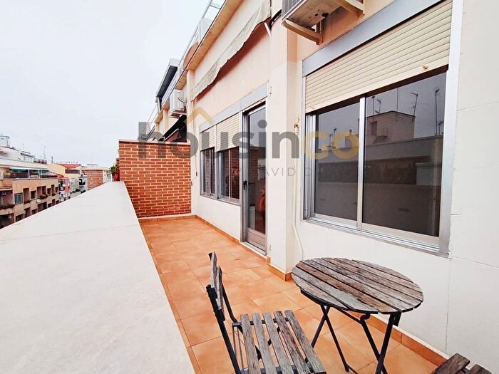Casas en venta y pisos alquiler - 1